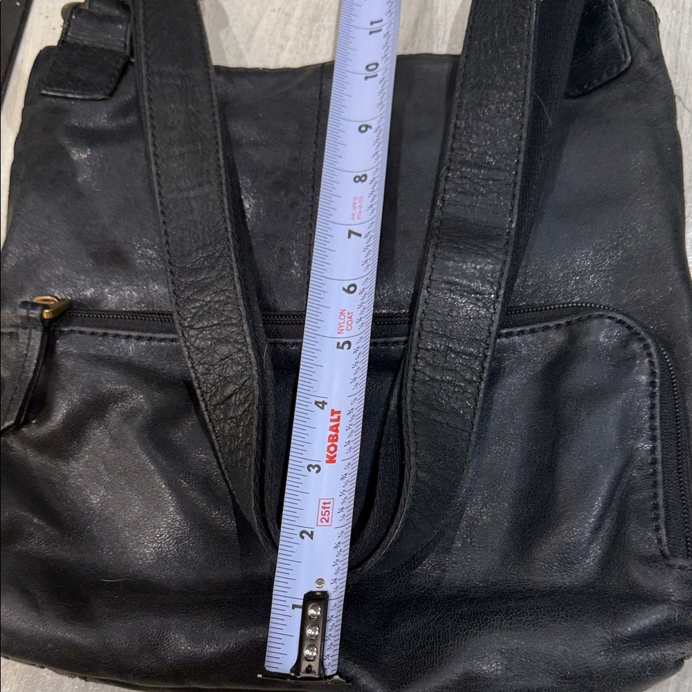 Vintage Fossil Black Leather Crossbody Bag - Picture 13 of 15